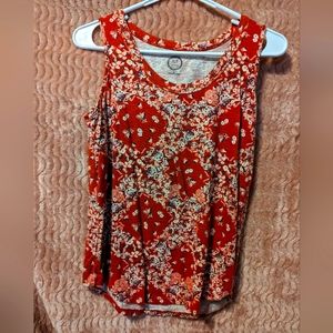 Maurices size small tank